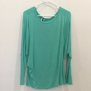 Green Top Blouse Batwings Sleeves, Plus Size 1X